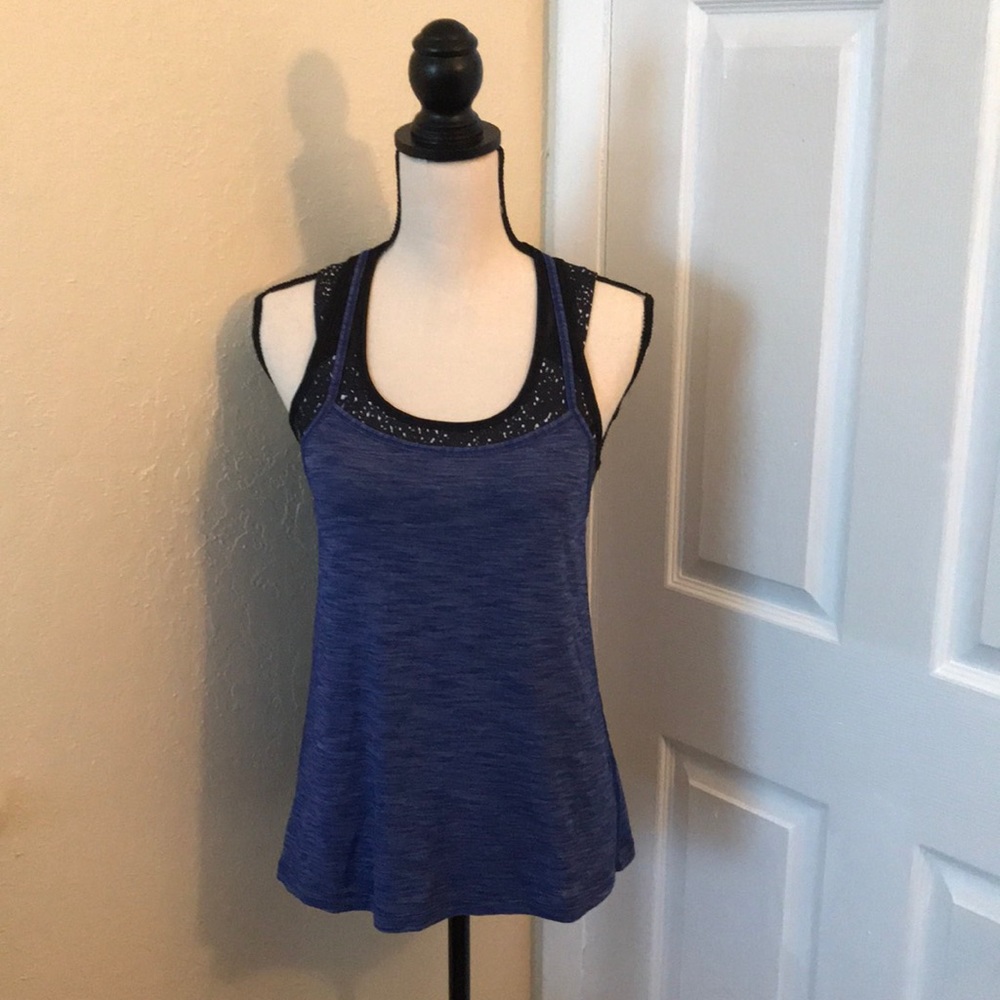 Lululemon tank size 6